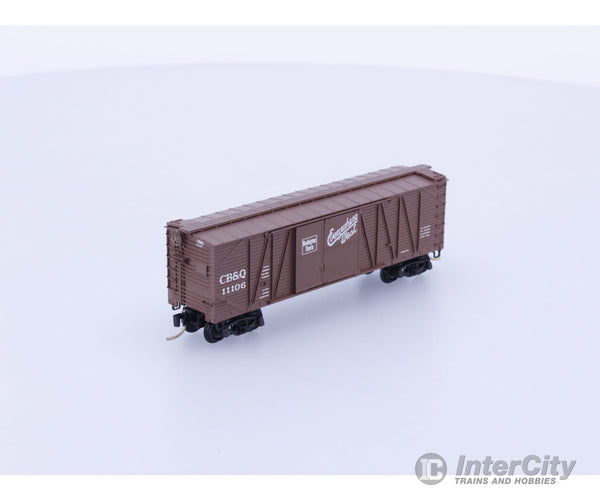 Micro Trains 29060 N 40’ Outside Braced Box Car Chicago Burlington and Quincey (CBQ) 11106 Freight Cars