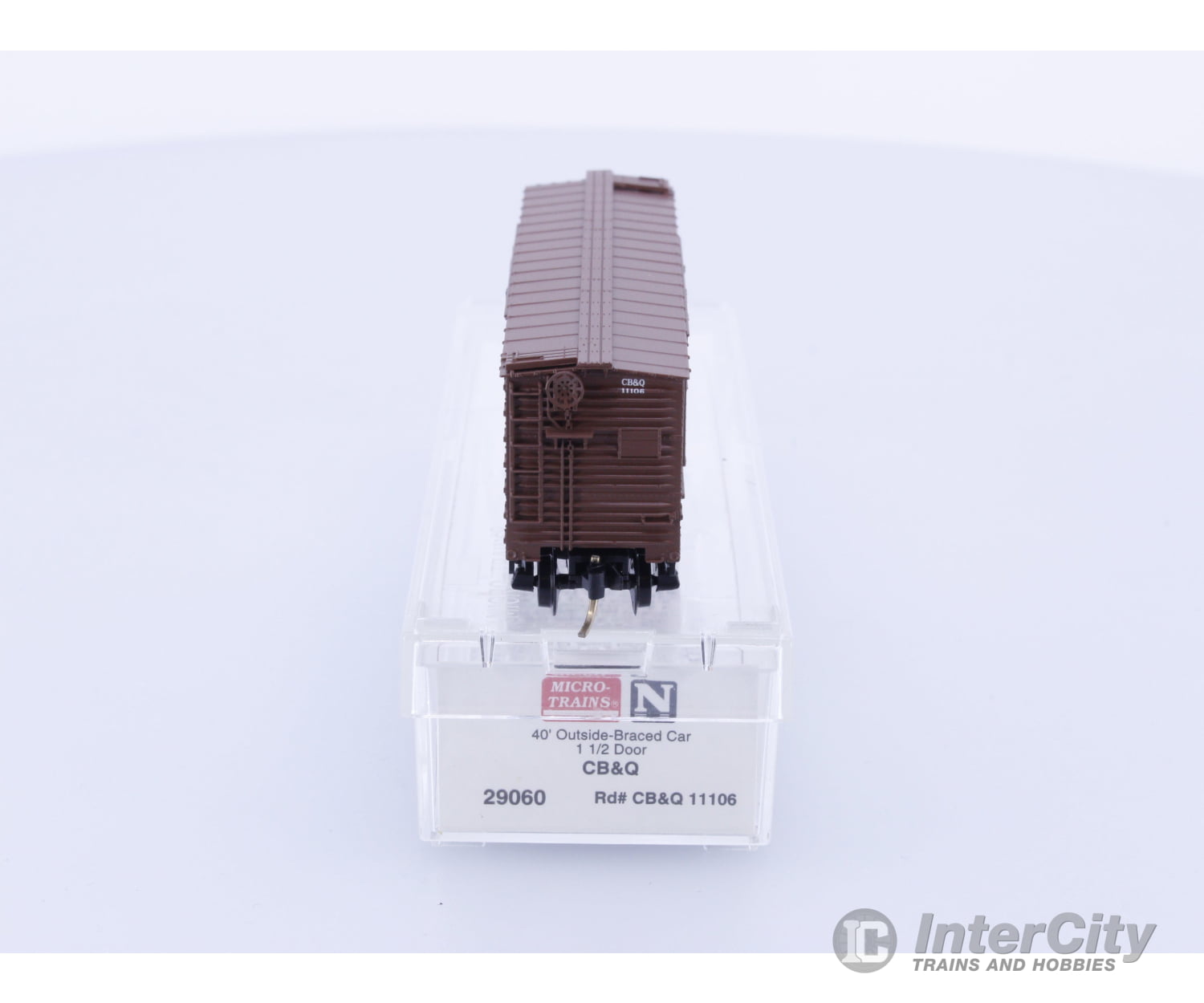 Micro Trains 29060 N 40’ Outside Braced Box Car Chicago Burlington and Quincey (CBQ) 11106 Freight Cars