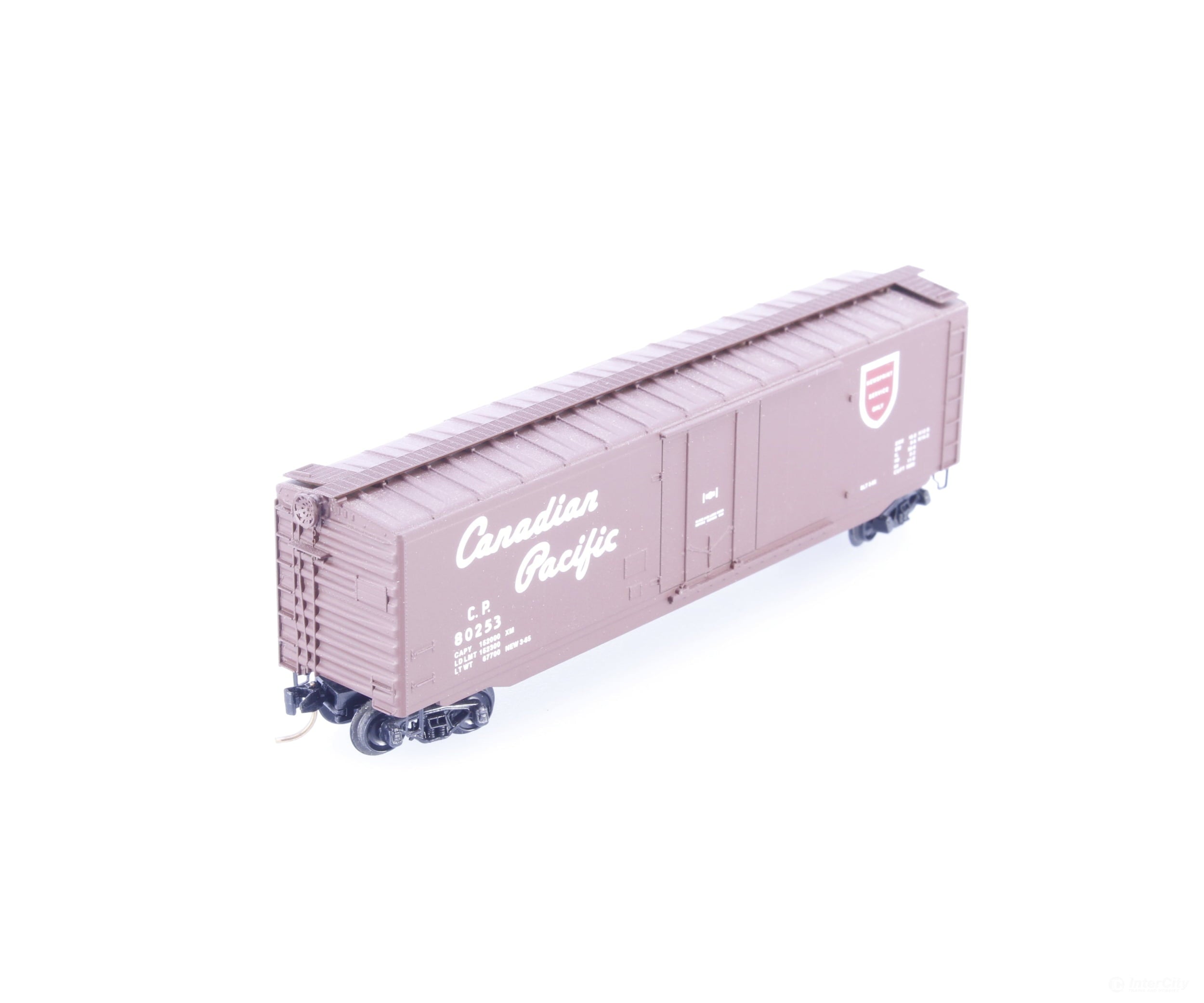 Micro Trains 32170 N 50’ Plug Door Boxcar Canadian Pacific (CP) 80253 - Freight Cars