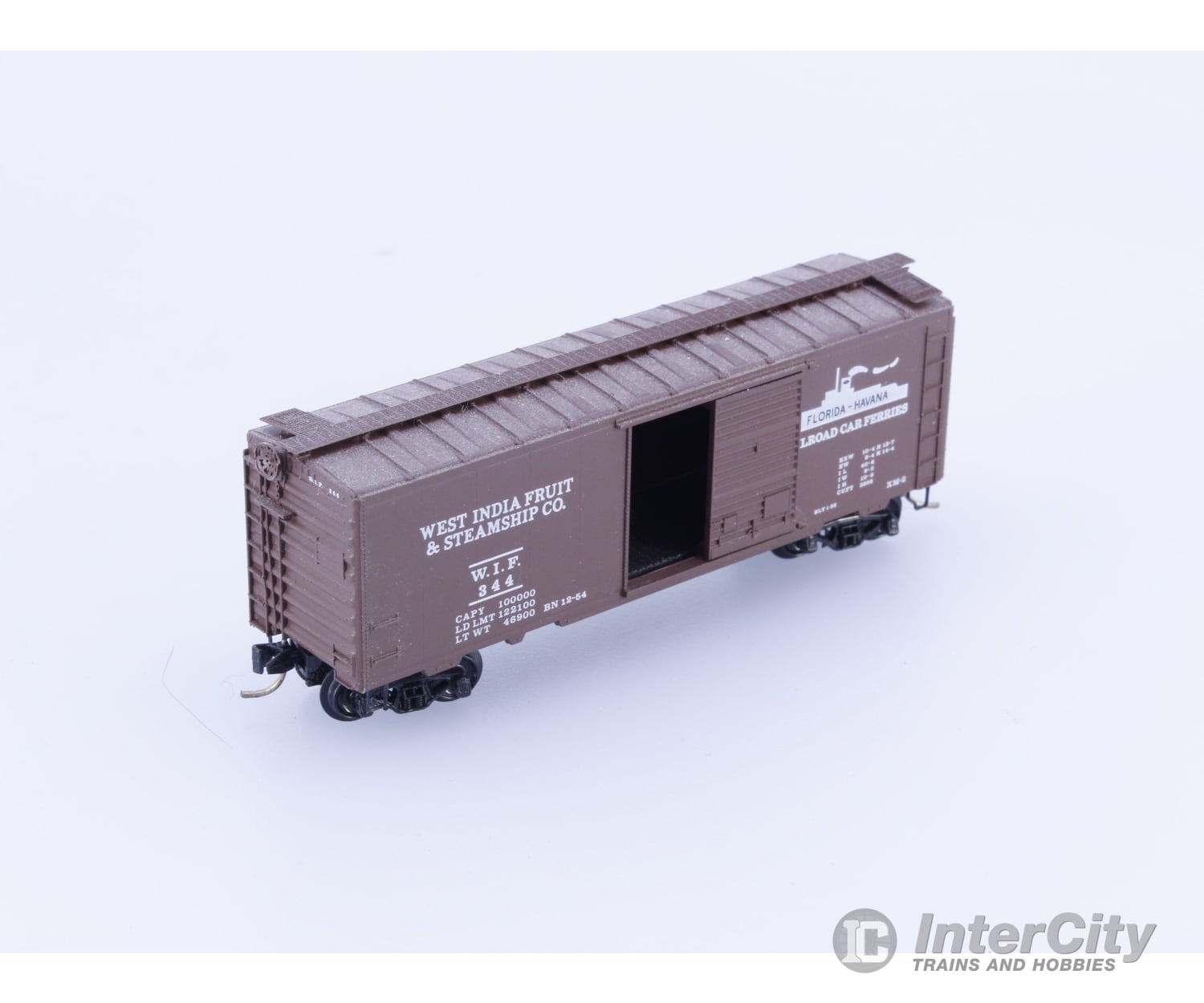 Micro Trains 344 N 40’ Single Door Boxcar West India Fruit and Steamship Co (WIF) 344 Freight Cars