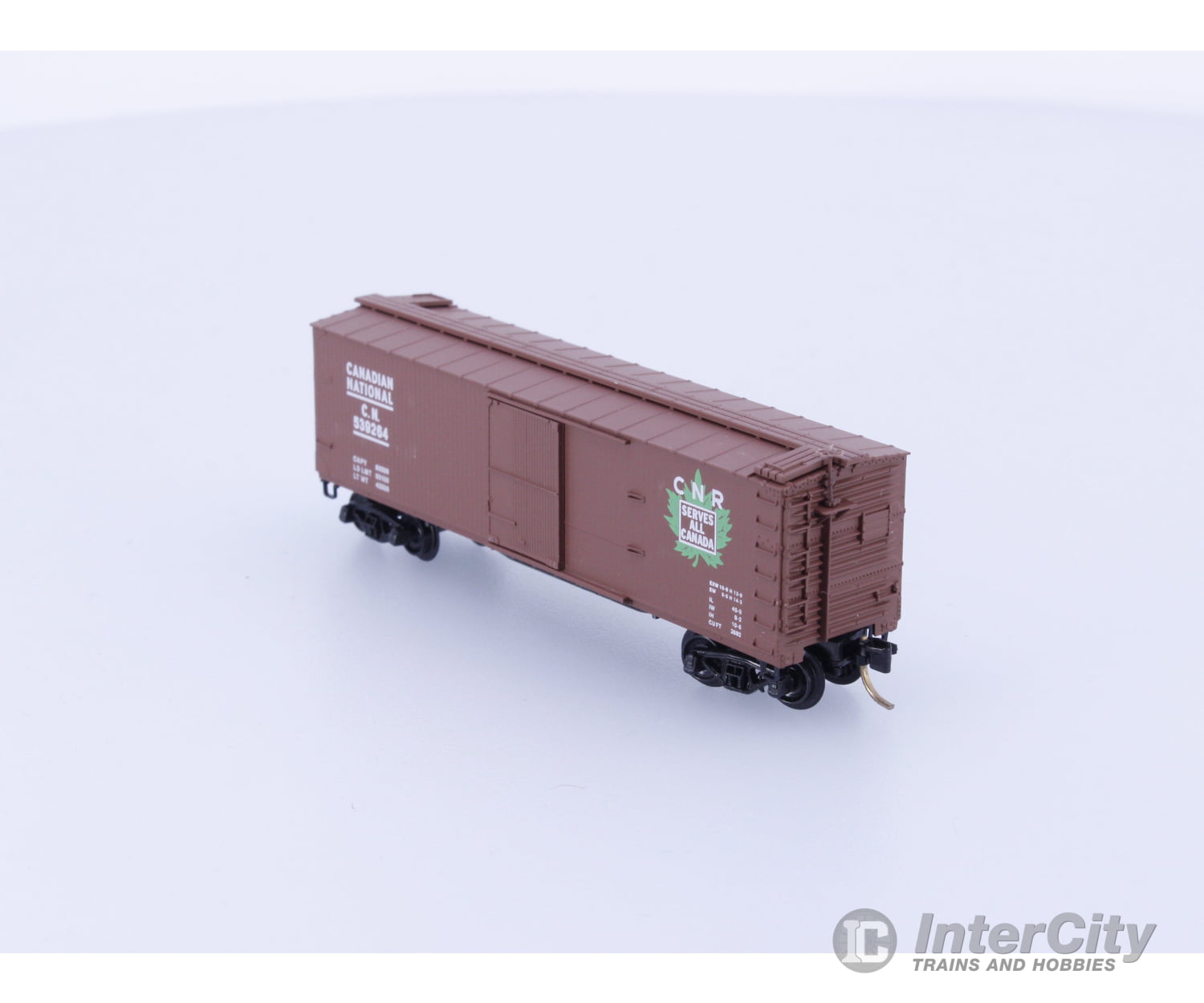 Micro Trains 39040 N 40’ Double-Sheathed Wood Box Car Single Door w/Vertical Brake Wheel Canadian National (CN) 539264