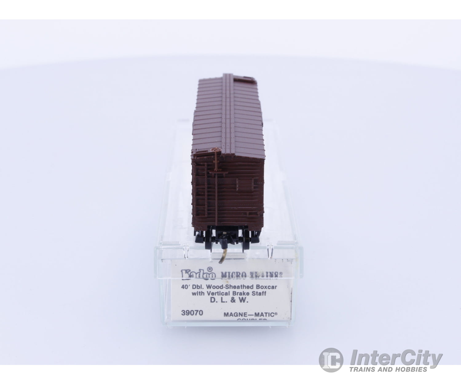 Micro Trains 39070 N 40’ Double Wood-Sheathed Box Car D.L. & W. 45000 Freight Cars