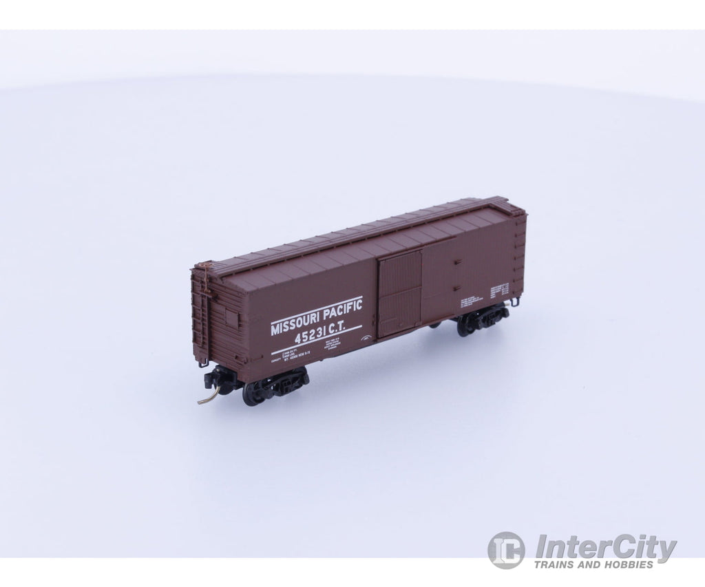 Micro Trains 39090 N 40’ Double Wood-Sheathed Box Car Missouri Pacific (MP) 45231 Freight Cars