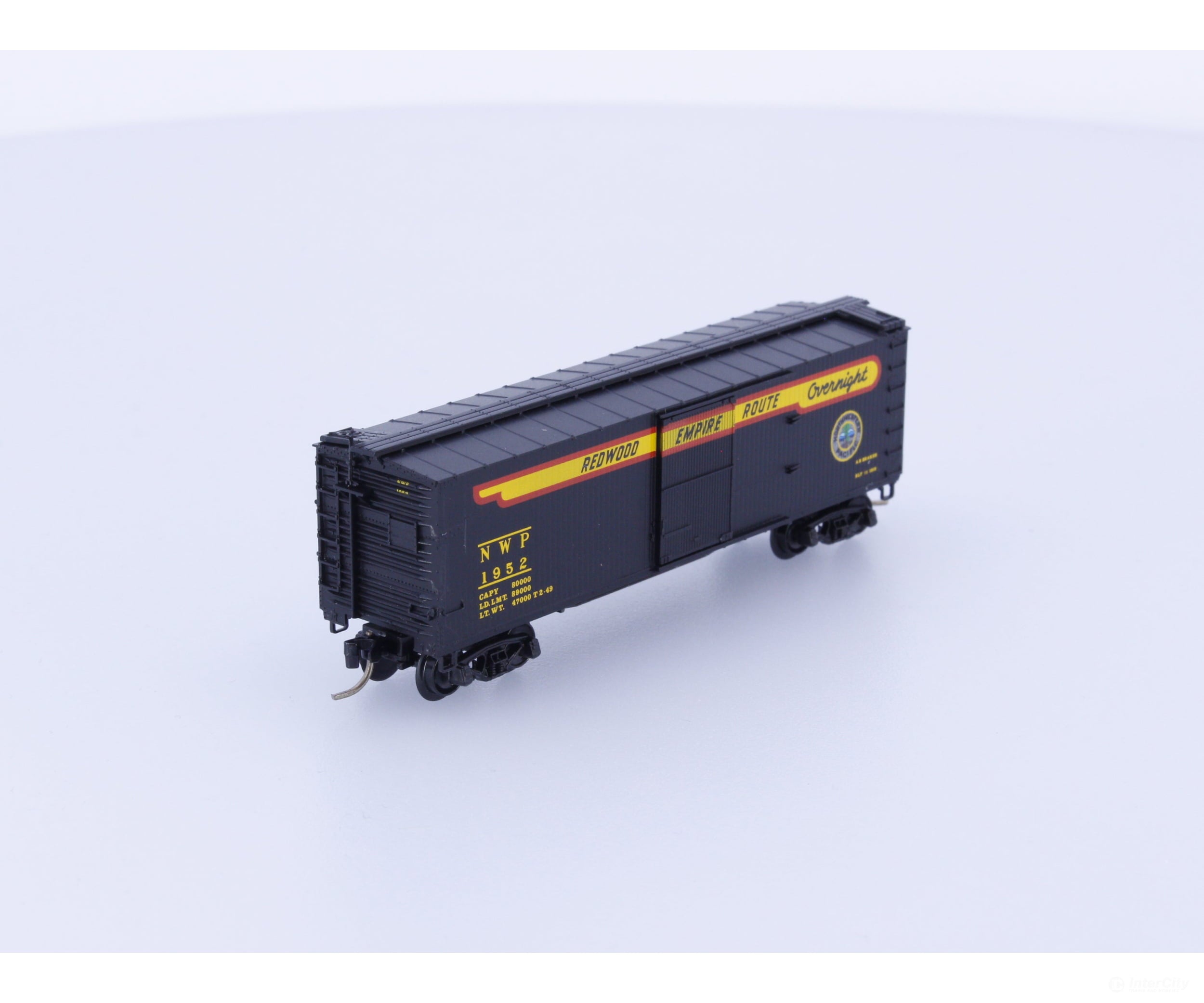 Micro Trains 39100 N Boxcar 40’ Double Wood Sheathed Northwestern Pacific NWP 1952 Freight Cars