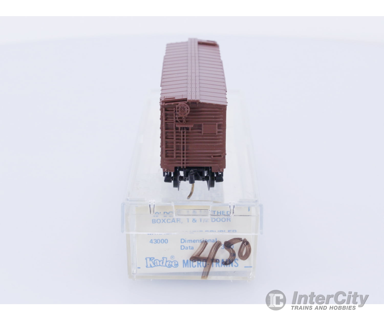 Micro Trains 43000 N Boxcar 40’ Double Wood Sheathed Dimensional Data Undecorated Freight Cars