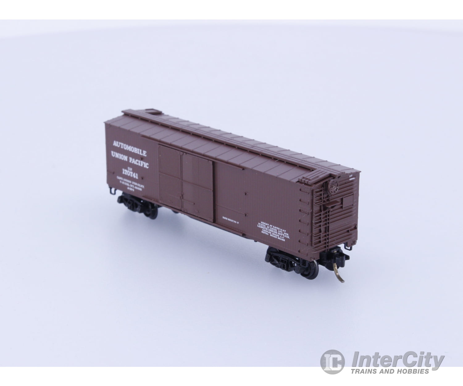 Micro Trains 43030 N Boxcar 40’ Double Wood Sheathed Union Pacific (UP) 170741 Freight Cars