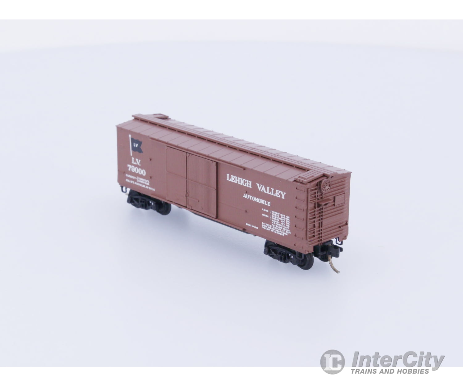 Micro Trains 43510 N 40’ Double-Sheathed Wood Box Car Lehigh Valley (LV) 79000 Freight Cars