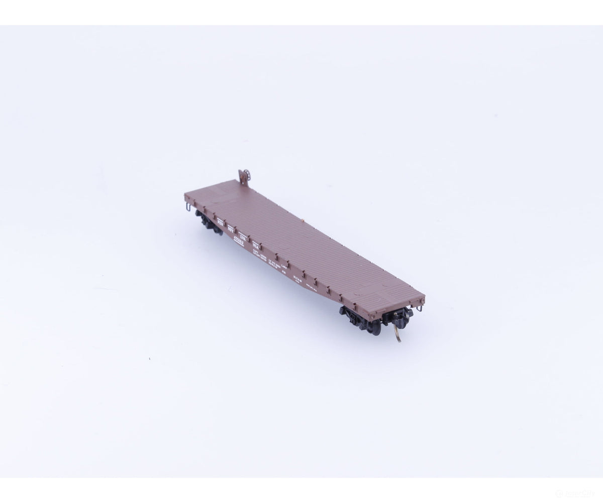 Micro Trains 45140 N 50’ Flat car Fishbelly Side w/Side Mount Brake Wheel Pennsylvania Railroad (PRR) 470182 - Freight