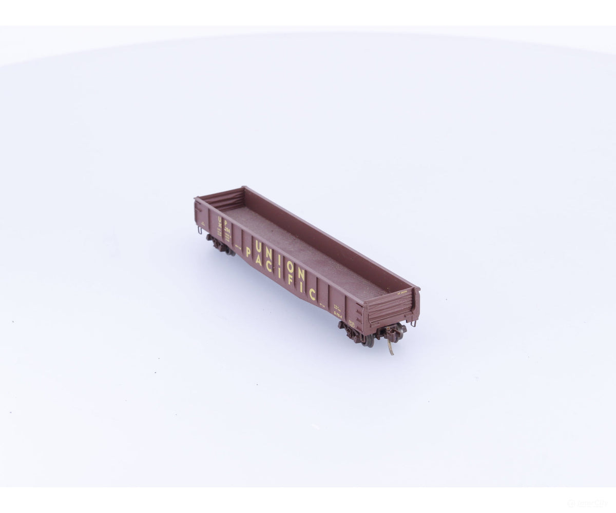 Micro Trains 46350 N 50’ Fishbelly Side Gondola w/ Drop Ends #10 Union Pacific (UP) 30294 - Freight Cars