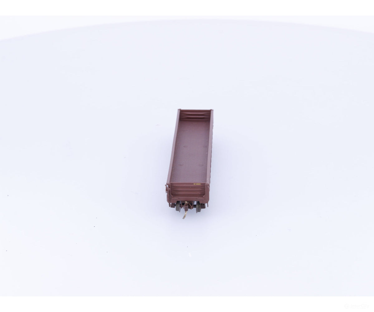 Micro Trains 46350 N 50’ Fishbelly Side Gondola w/ Drop Ends #2 Union Pacific (UP) 30294 - Freight Cars
