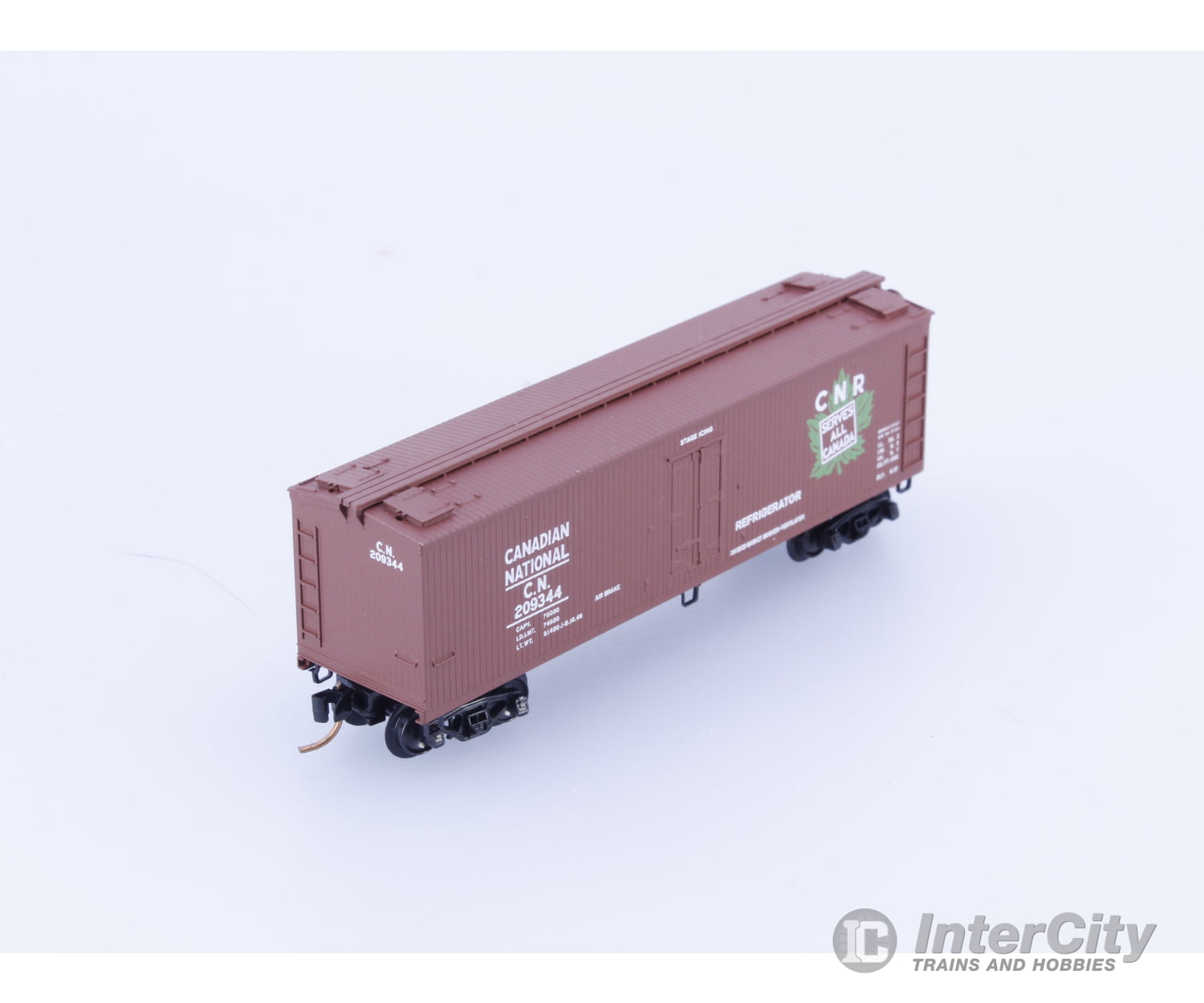Micro Trains 47200 N 40’ Double Sheathed Wood Reefer Canadian National (CN) 209344 Freight Cars