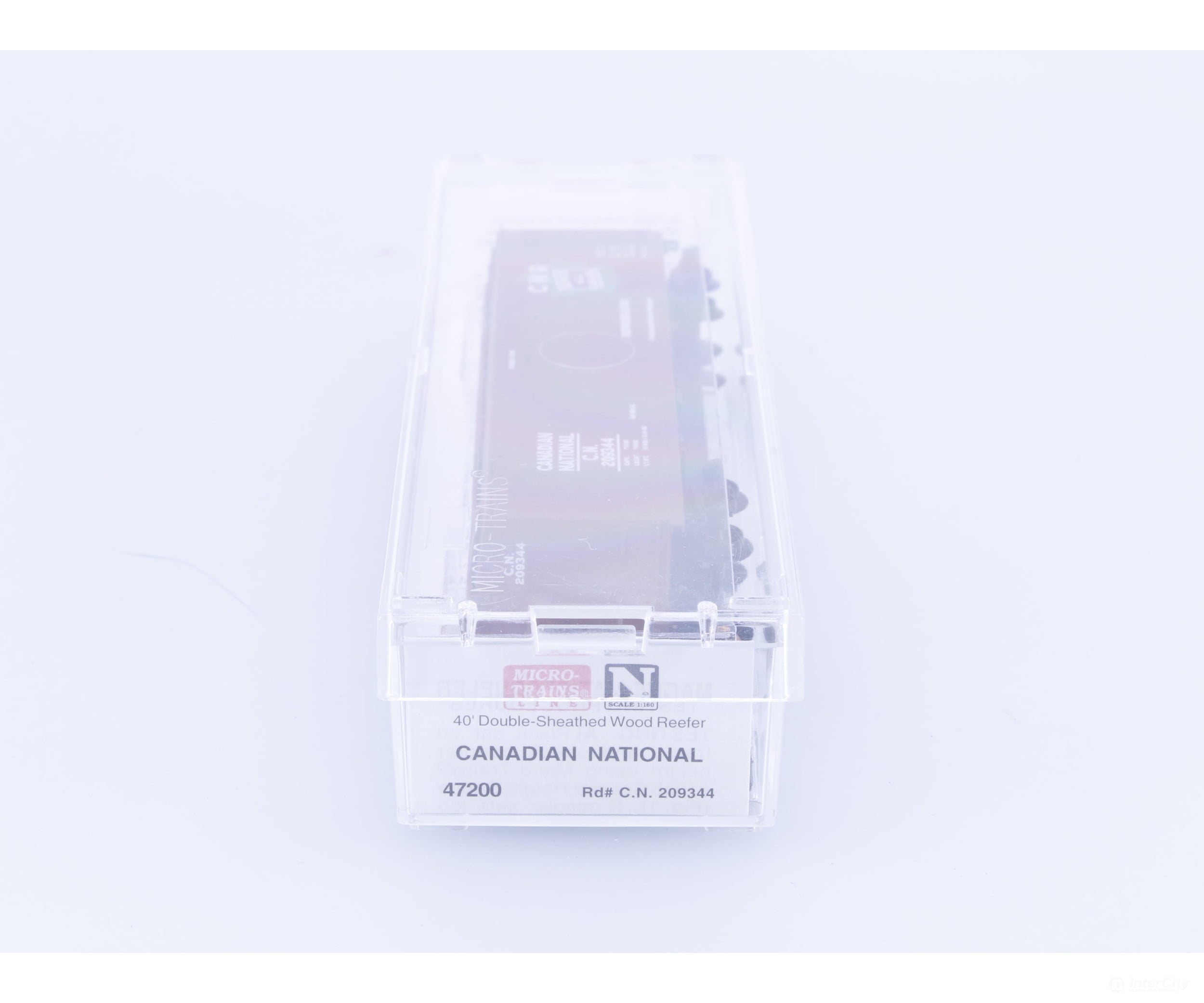 Micro Trains 47200 N 40’ Double Sheathed Wood Reefer Canadian National (CN) 209344 Freight Cars