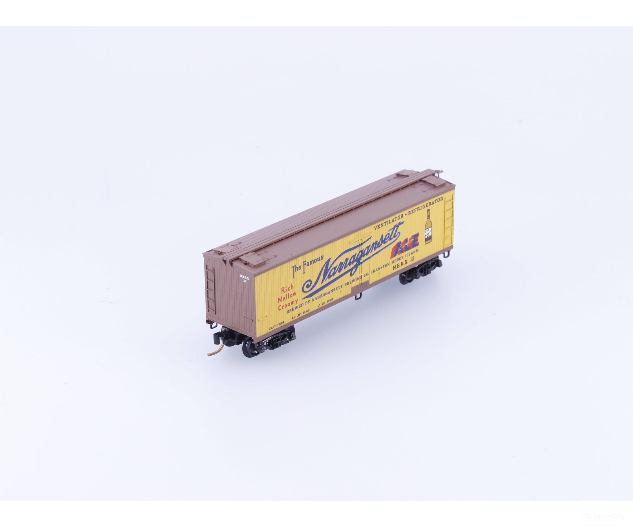Micro Trains 49220 N 40’ Wood Sheathed Box Car Narragansett (NBRX) 12 - Freight Cars
