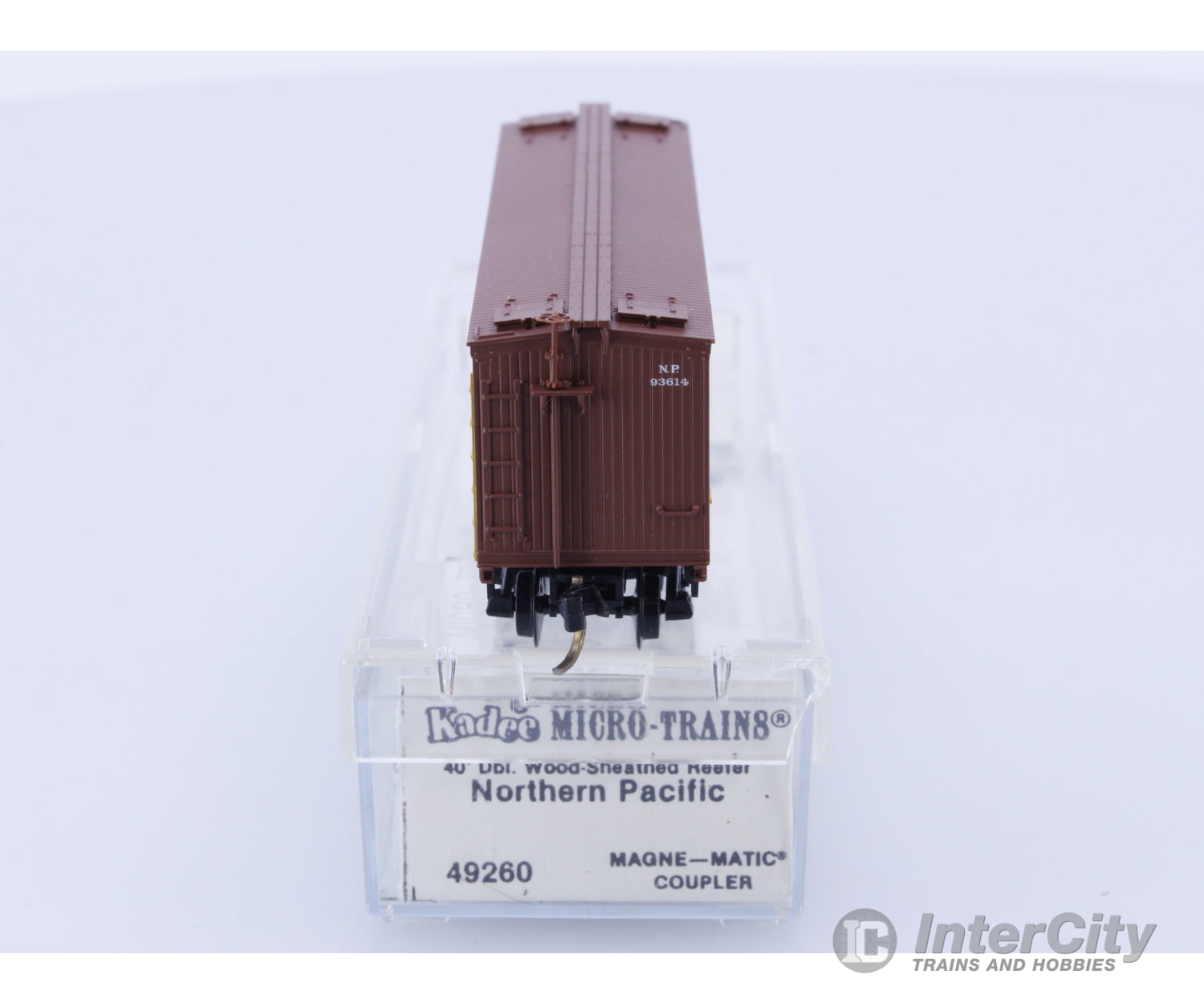Micro Trains 49260 N Reefer Ice 40’ Wood Northern Pacific (NP) 93614 Freight Cars