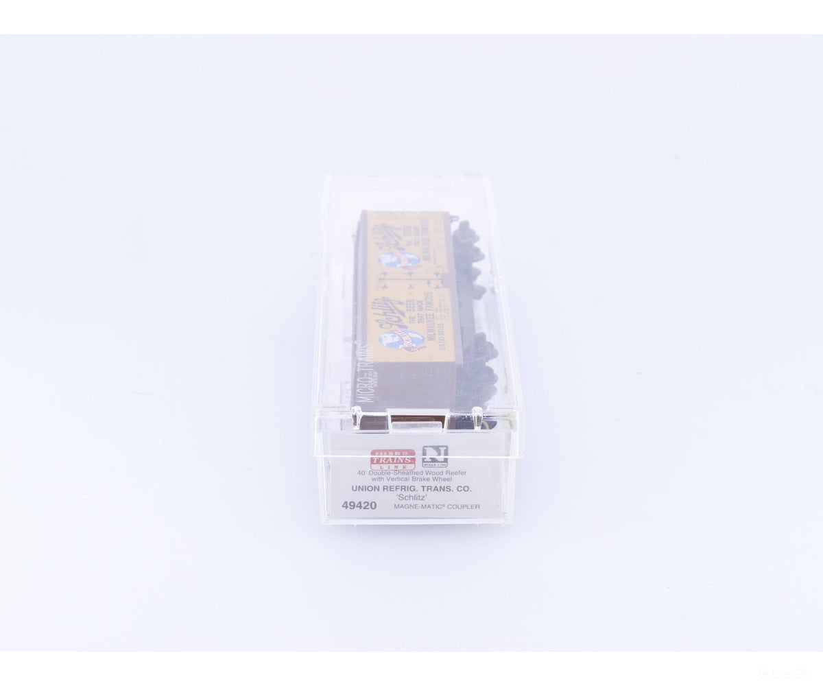 Micro Trains 49420 N 40’ Wood Sheathed Box Car Schlitz Beer (URTCo) 92132 - Freight Cars