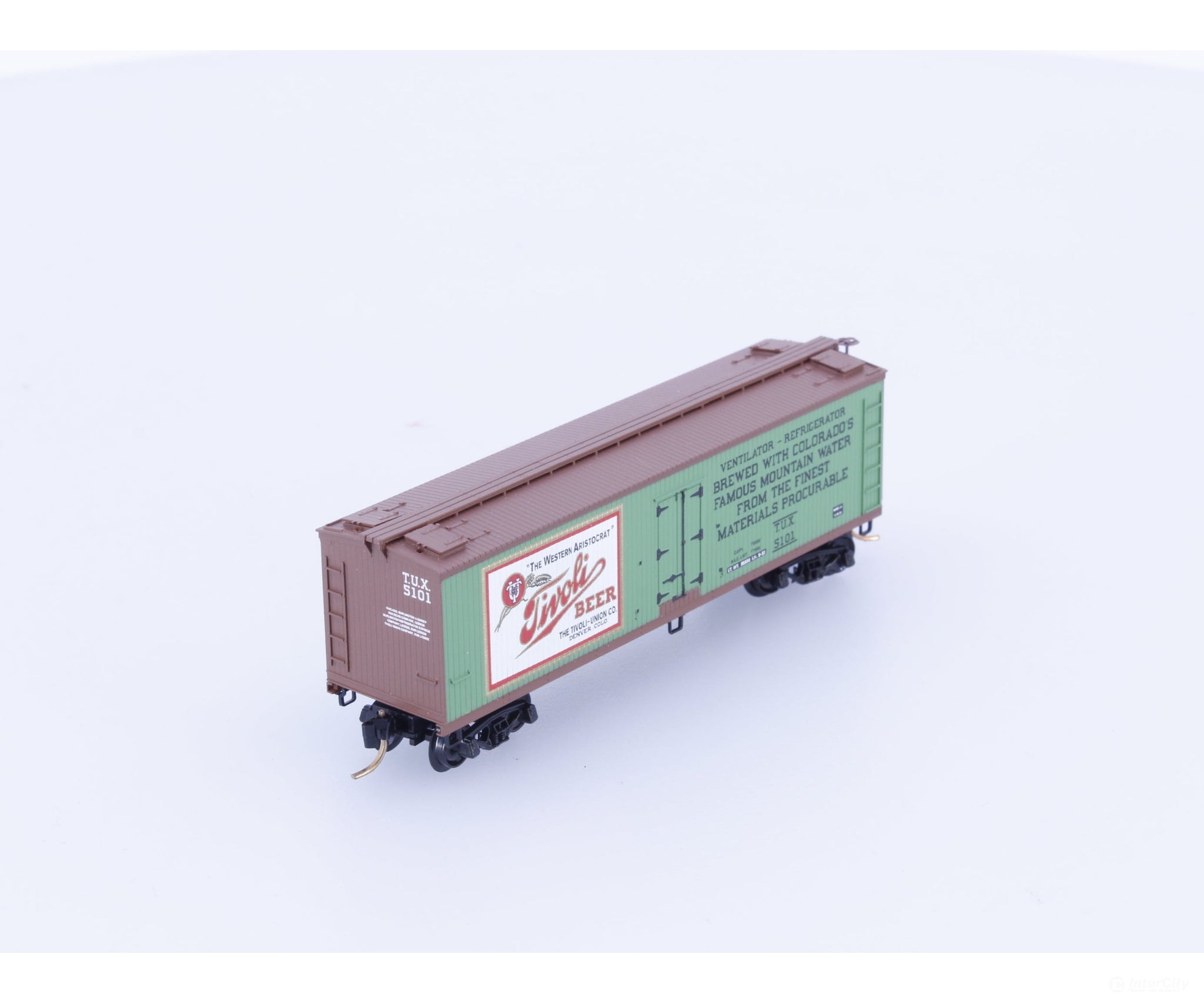 Micro Trains 49440 N 40’ Double Sheathed Wood Reefer Tivoli Beer (TUX) 5101 Freight Cars