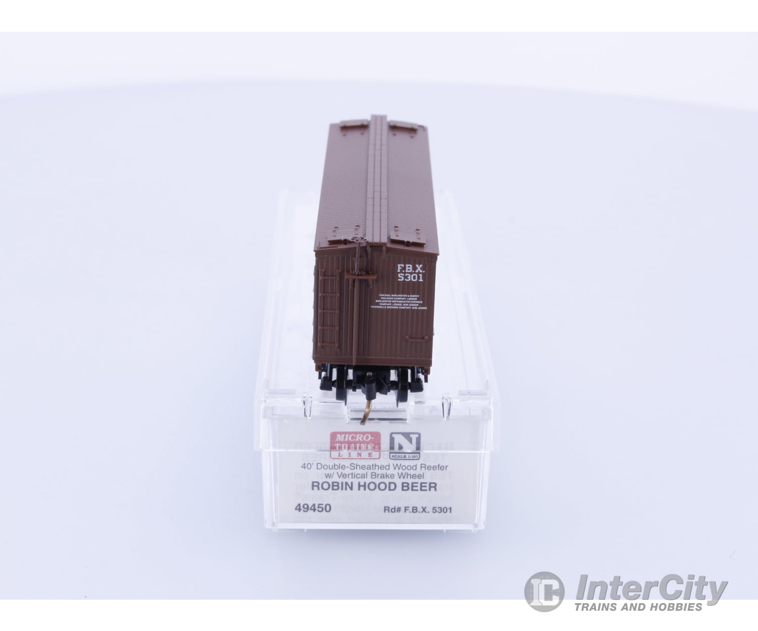 Micro Trains 49450 N 40’ Double-Sheathed Wood Reefer w/Vertical Brake Wheel Robin Hood Beer 5301 Freight Cars