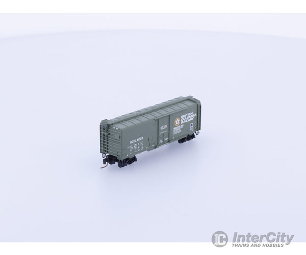 Micro Trains 50200161 Z 40’ Standard Box Car Plug Door BC Rail (BCOL) 8003 Freight Cars