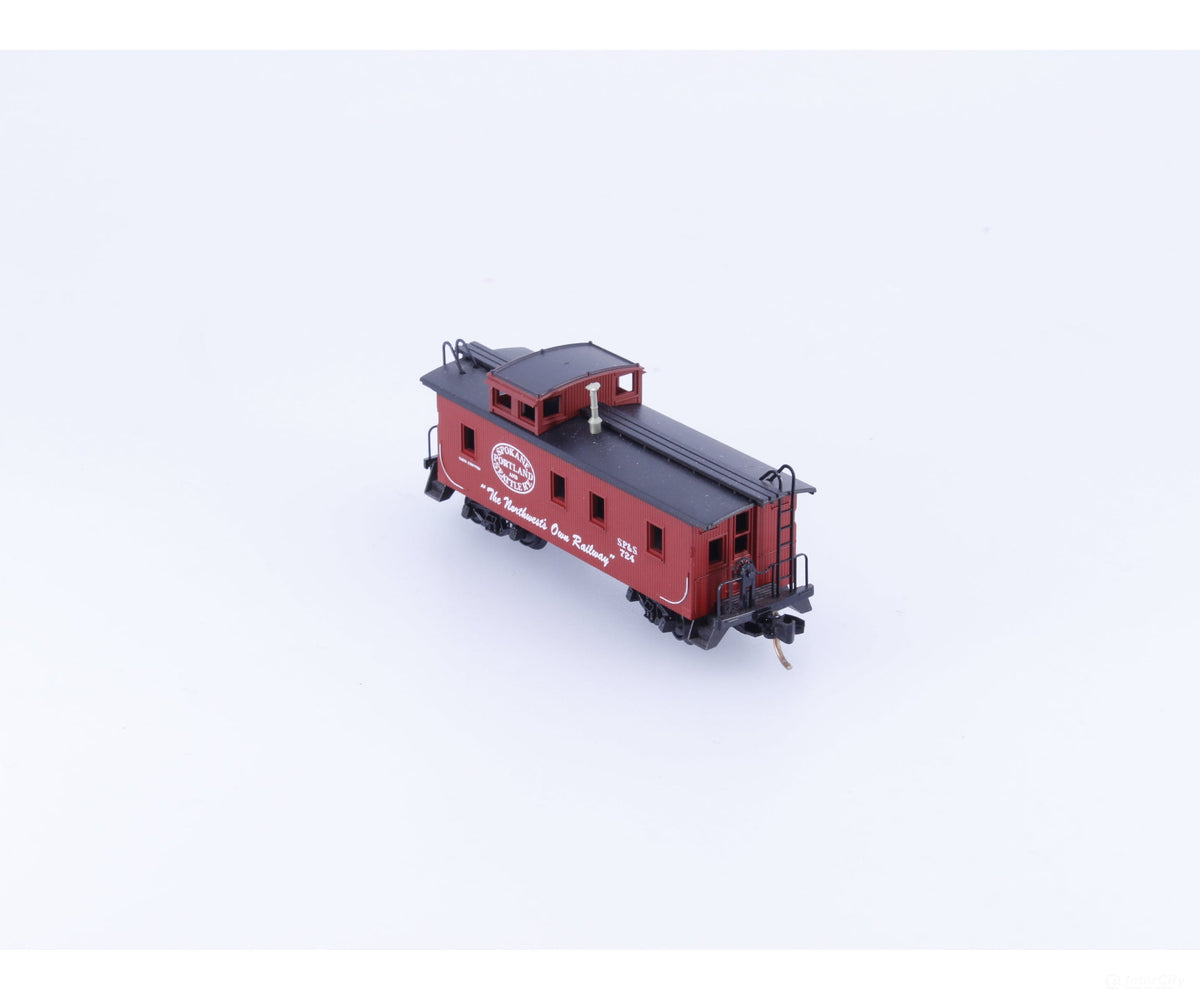 Micro Trains 51060 N 34’ Wood Caboose w/ Straight Cupola Spokane Portland and Seattle (SPS) 724 - Freight Cars