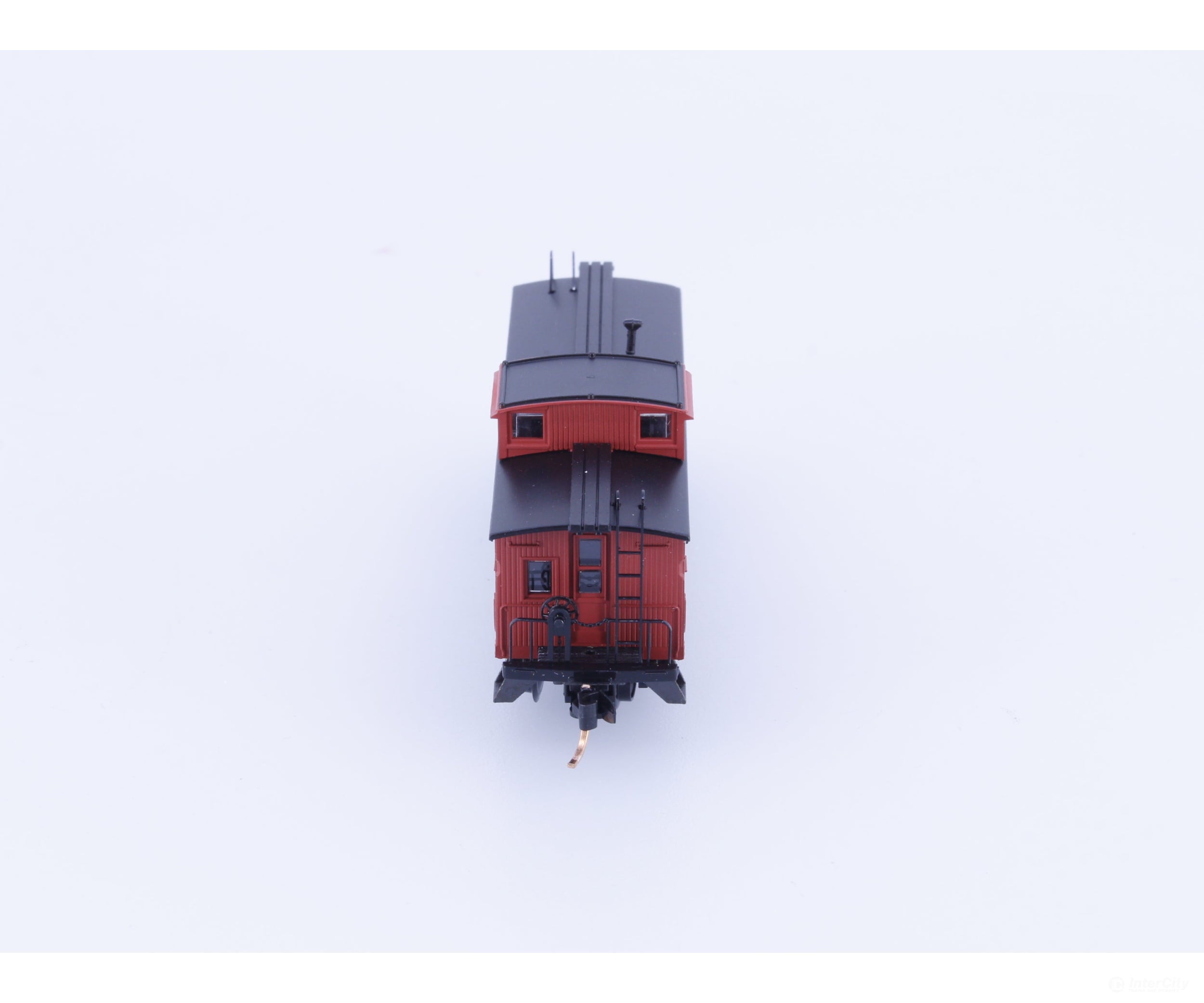 Micro Trains 51110 N 34’ Wood Sheathed Straight Cupola Caboose Great Northern (GN) X619 Freight Cars