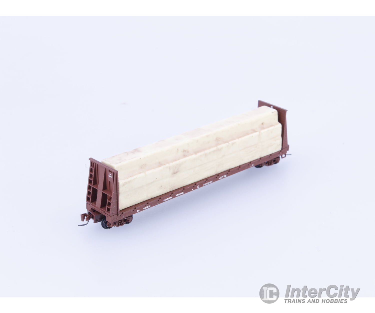 Micro Trains 52700051 Z 60’ Bulkhead Flatcar with Load Canadian National (CN) 622270 Freight Cars