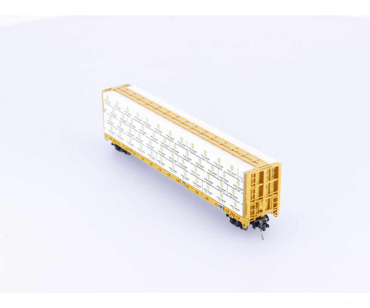 Micro Trains 53030 N 61’ 8’’ Bulkhead Flat Car w/ Lumber Load Union Pacific (UP) 217009 - Freight Cars