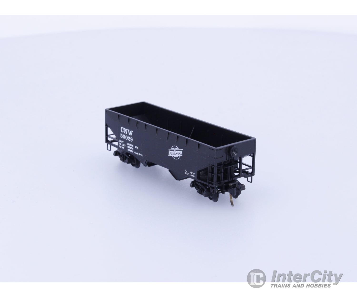 Micro Trains 55110 N Open Hopper 2-Bay Offset Side Chicago & North Western CNW Chicago and North Western (CNW) 50029