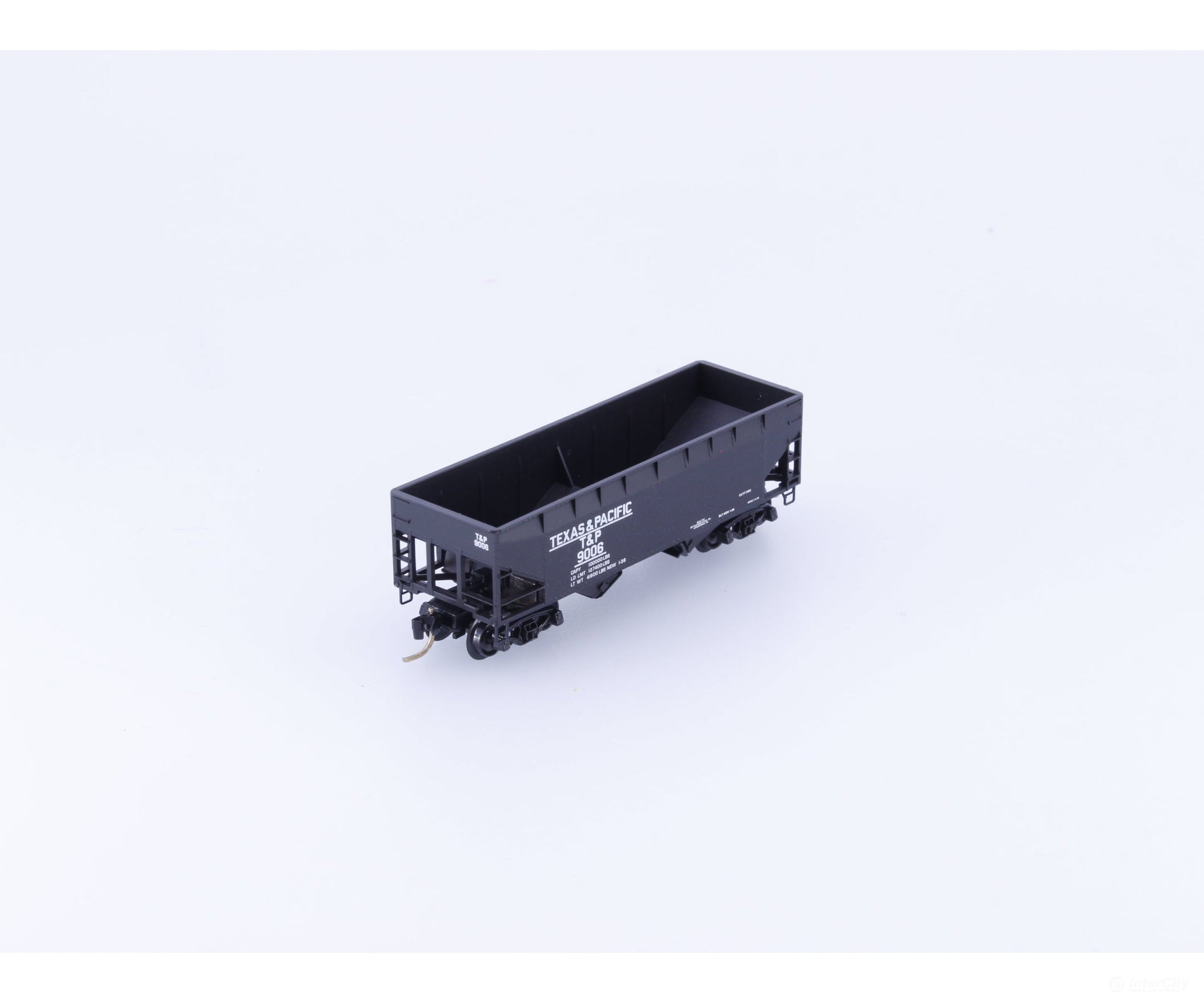 Micro Trains 55120 N 2-Bay 33’ Open Hopper Offset Side Texas and Pacific (T&P) 9004 - Freight Cars