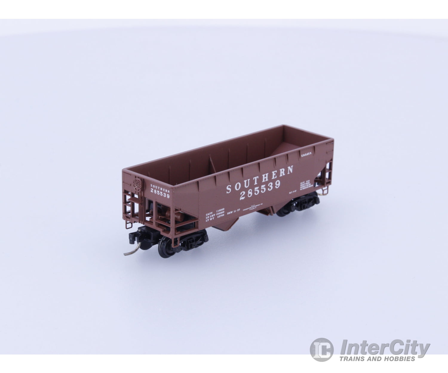 Micro Trains 55330 N Open Hopper 2-Bay Offset Side Southern Southern Railway (SOU) 285539 Freight Cars