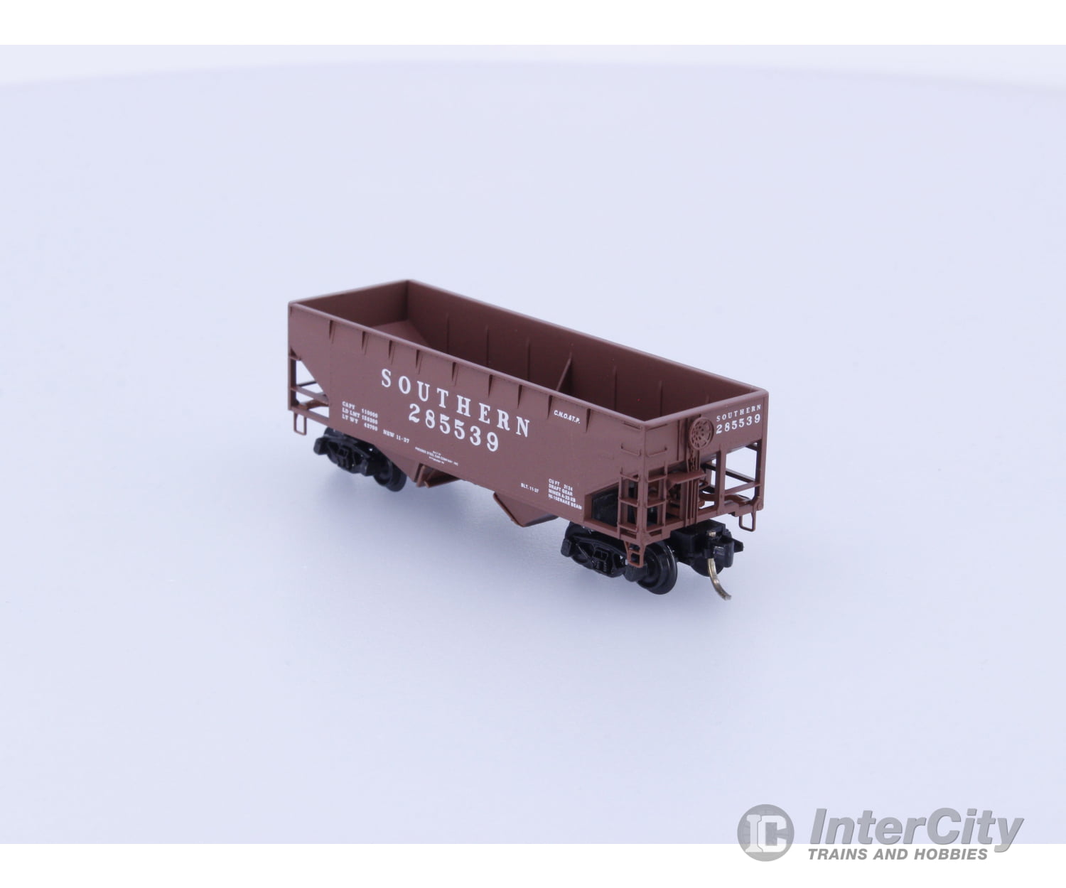 Micro Trains 55330 N Open Hopper 2-Bay Offset Side Southern Southern Railway (SOU) 285539 Freight Cars