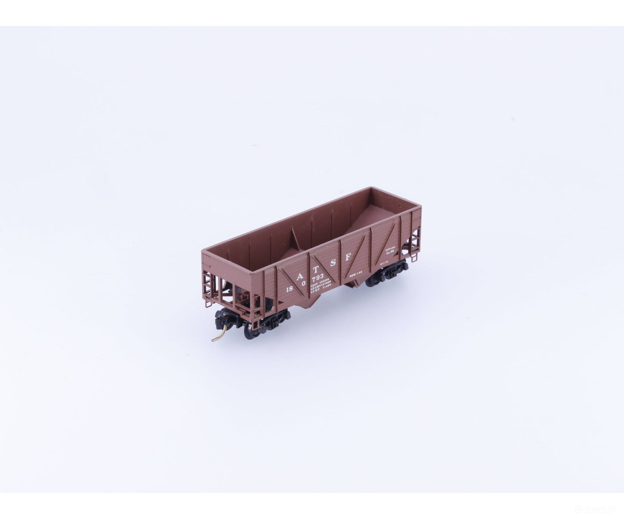 Micro Trains 57010 N 2 Bay 33’ Open Hopper Composite Sides Atchison Topeka and Santa Fe (ATSF) 180793 - Freight Cars