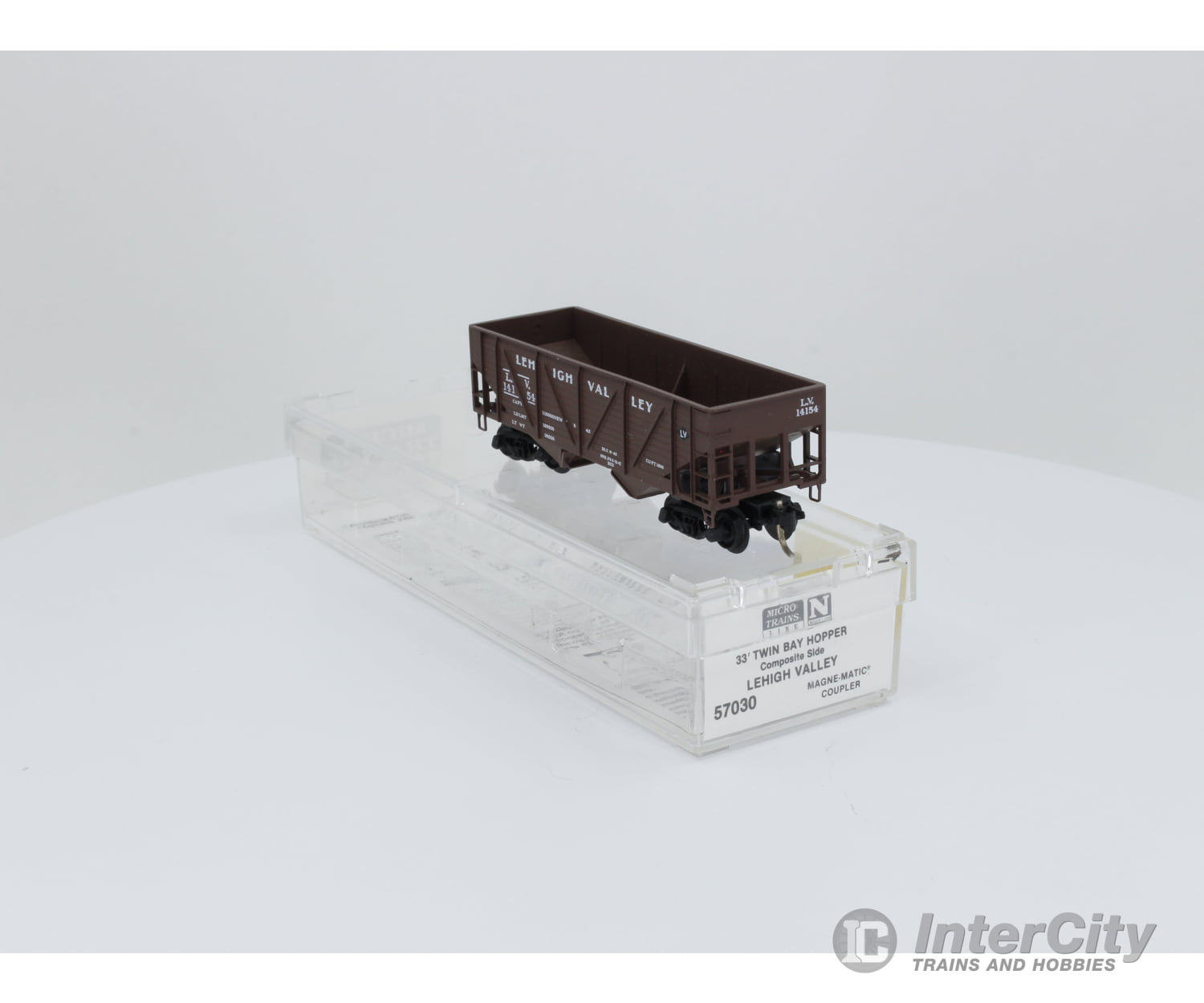 Micro Trains 57030 N Lehigh Valley 33’ Twin Bay Hopper W/ Composite Sides Freight Car (Lv) 14154