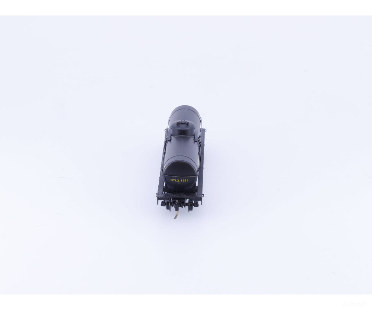 Micro Trains 65060 N 39’ Single Dome Tank Car Union Tank Car (UTLX) 8530 - Freight Cars