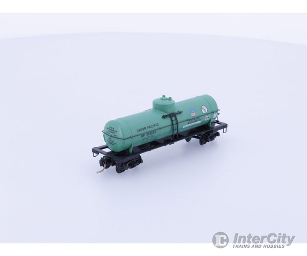 Micro Trains 65340 N Tank Car Single Dome 39’ Union Pacific (UP) 908833 Freight Cars