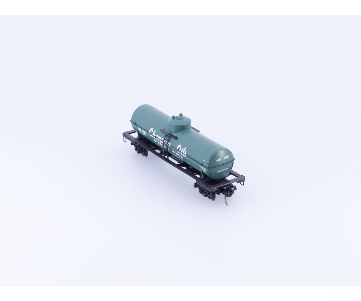 Micro Trains 65490 N 39’ Single Dome Tank Car Champion Oils (HJMX) 6002 - Freight Cars
