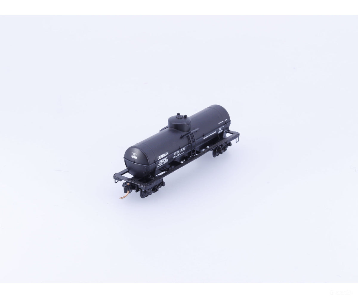 Micro Trains 65590 N 39’ Single Dome Tank Car Canadian Pacific (CP) 389593 (#1) - Freight Cars