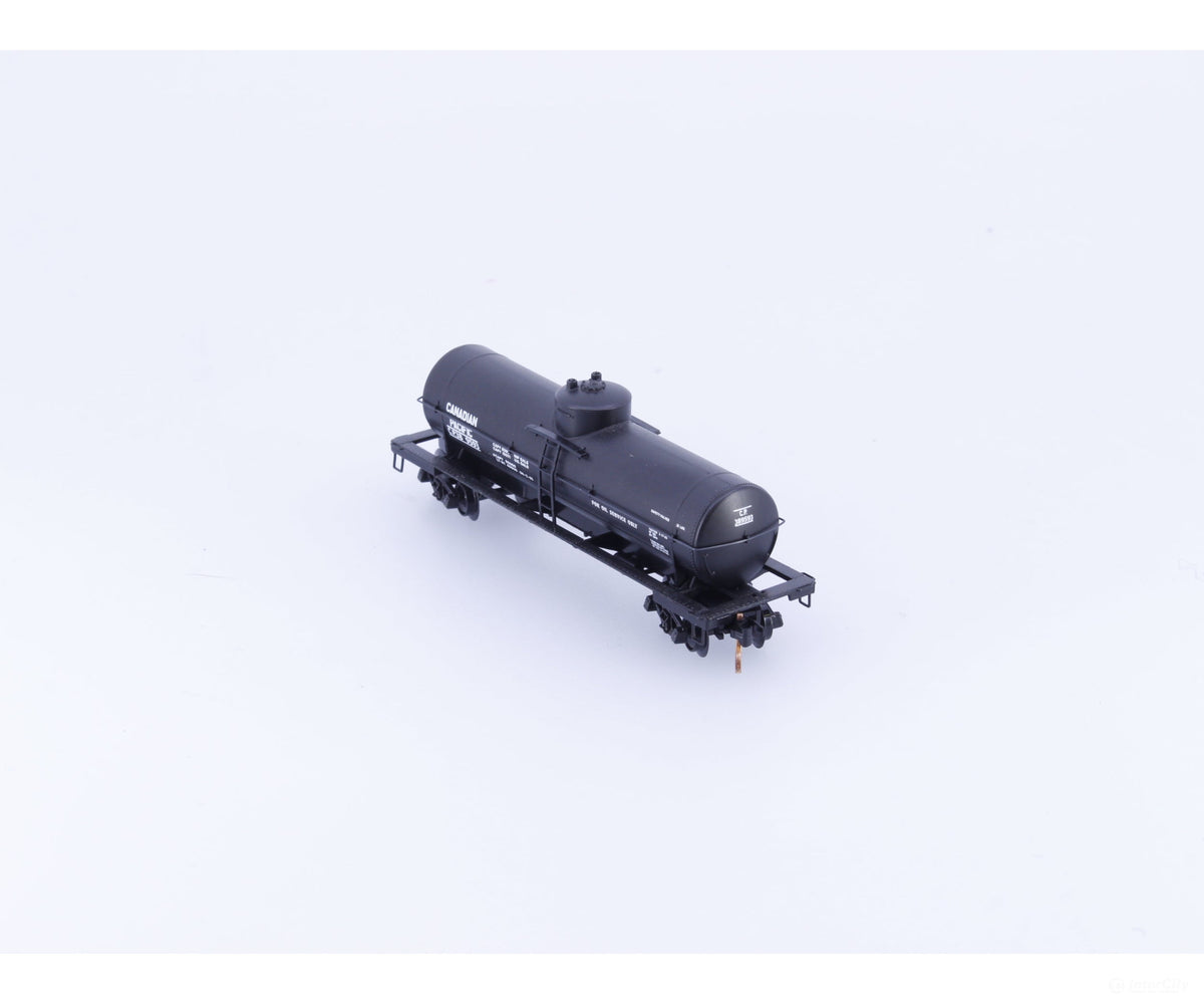 Micro Trains 65590 N 39’ Single Dome Tank Car Canadian Pacific (CP) 389593 (#1) - Freight Cars