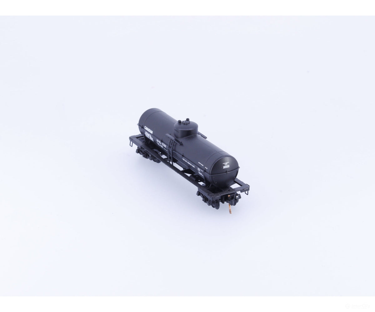 Micro Trains 65590 N 39’ Single Dome Tank Car Canadian Pacific (CP) 389593 - Freight Cars