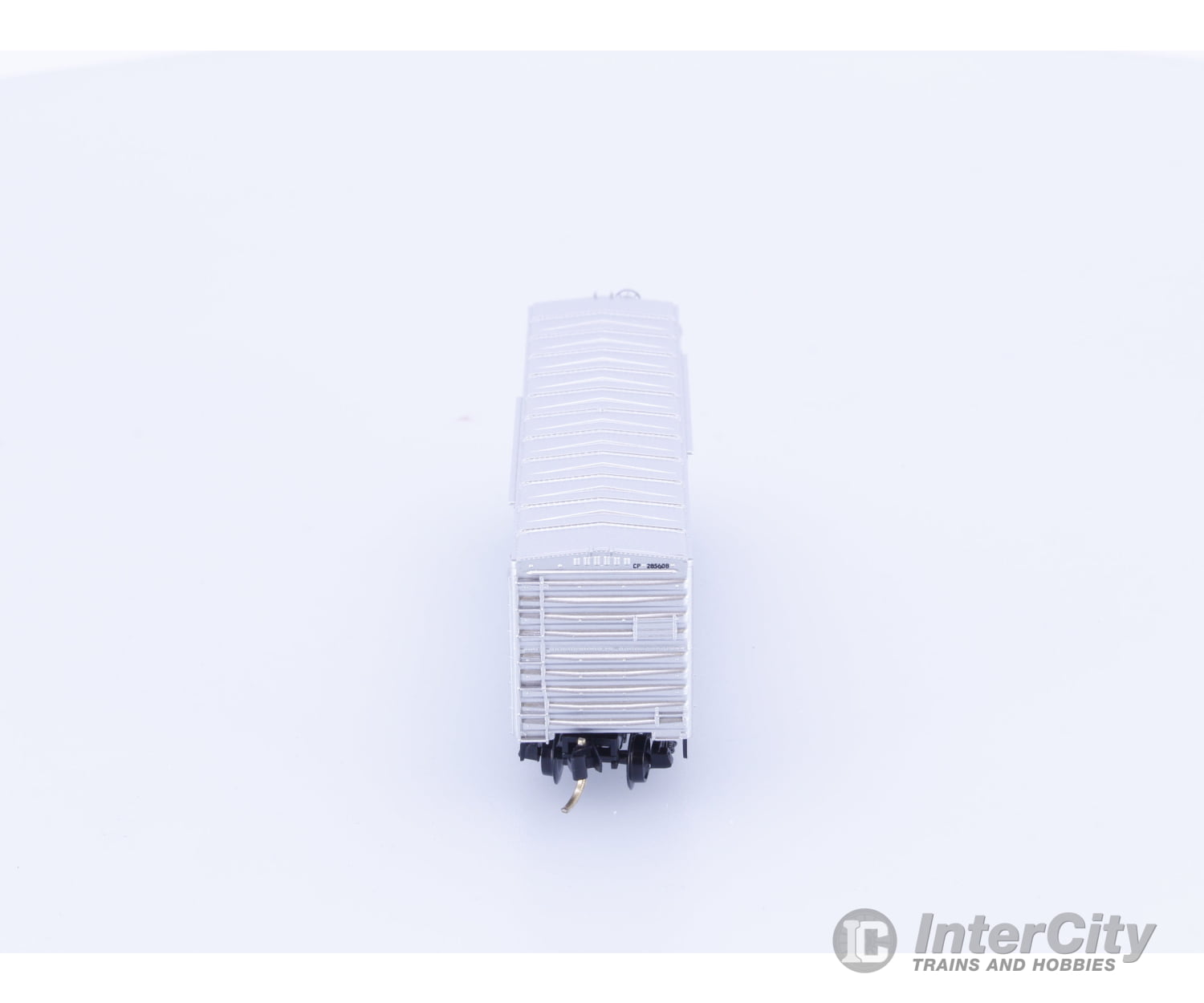 Micro Trains 74040/1 N 40’ Steel Plug Door Boxcar Canadian Pacific (CP) 285608 Freight Cars