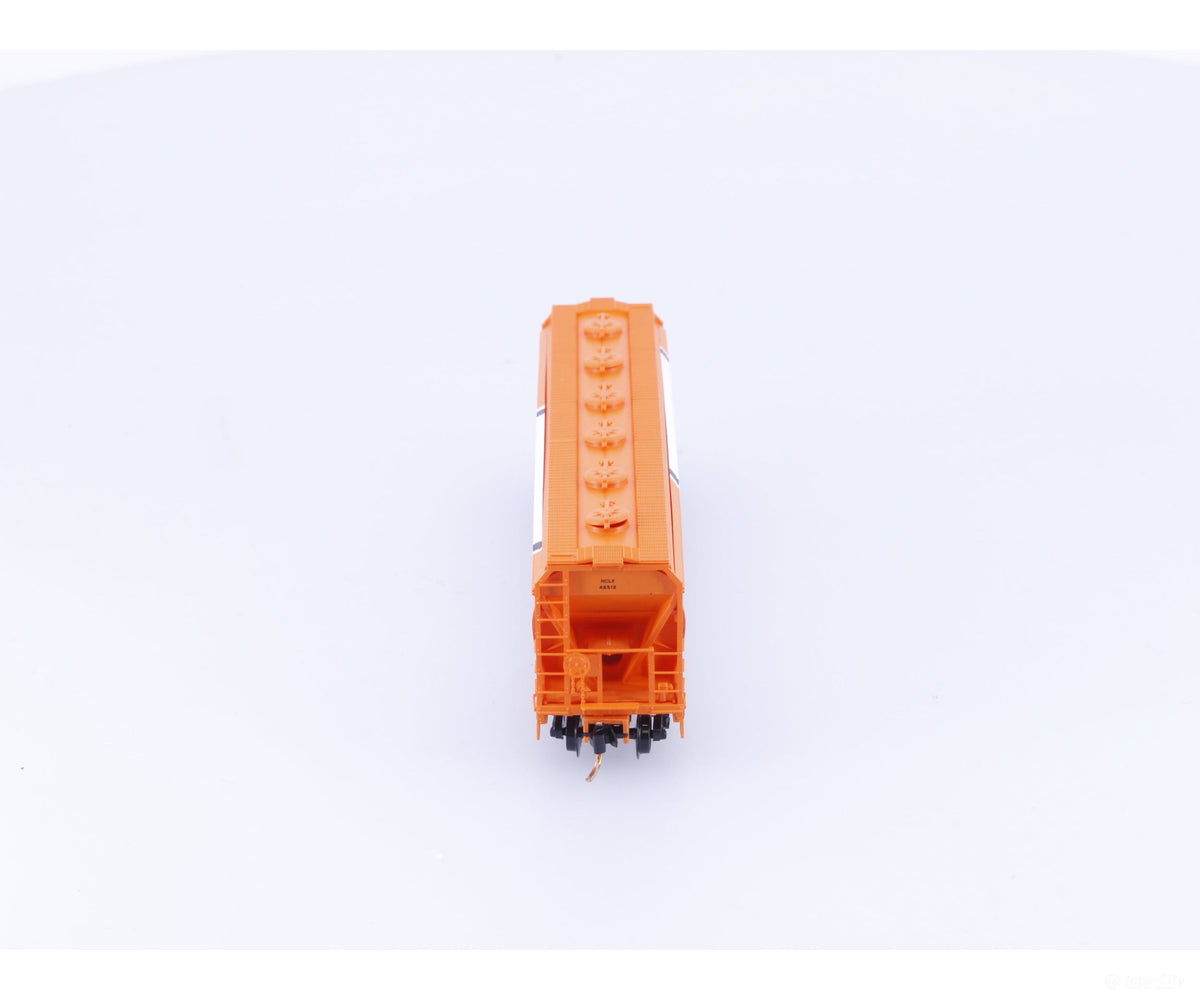 Micro Trains 93040 N 3 Bay Centerflow Hopper Car Sclair (NCLX) 46512 - Freight Cars