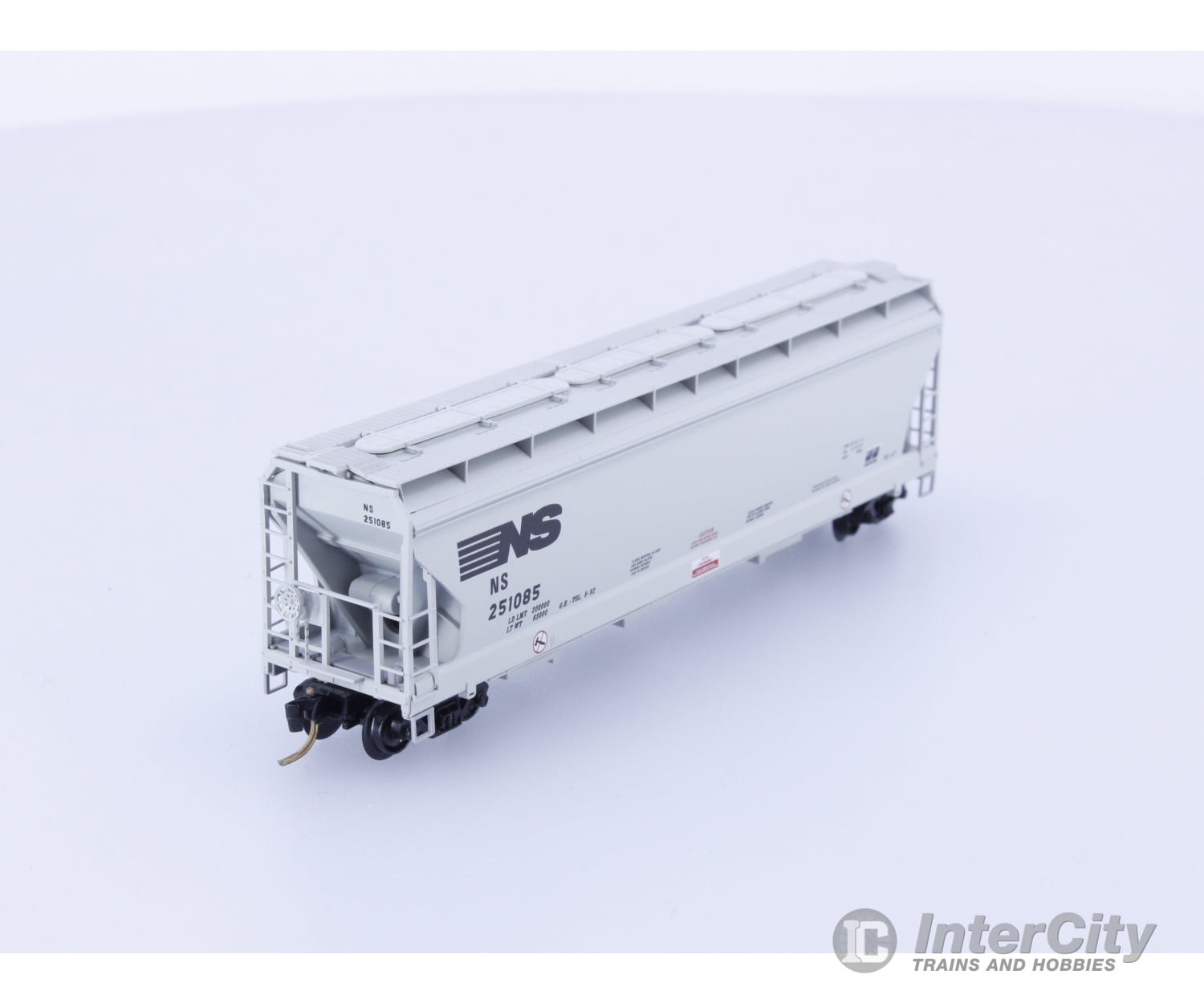 Micro Trains 94030 N Covered Hopper 3-Bay ACF 4650 Norfolk Southern (NS) 251085 Freight Cars