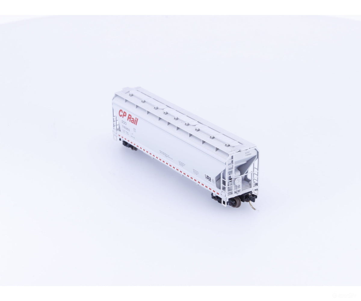 Micro Trains 94090 N 3 Bay ACF Covered Hopper (SOO) Canadian Pacific (CP) 116960 - Freight Cars