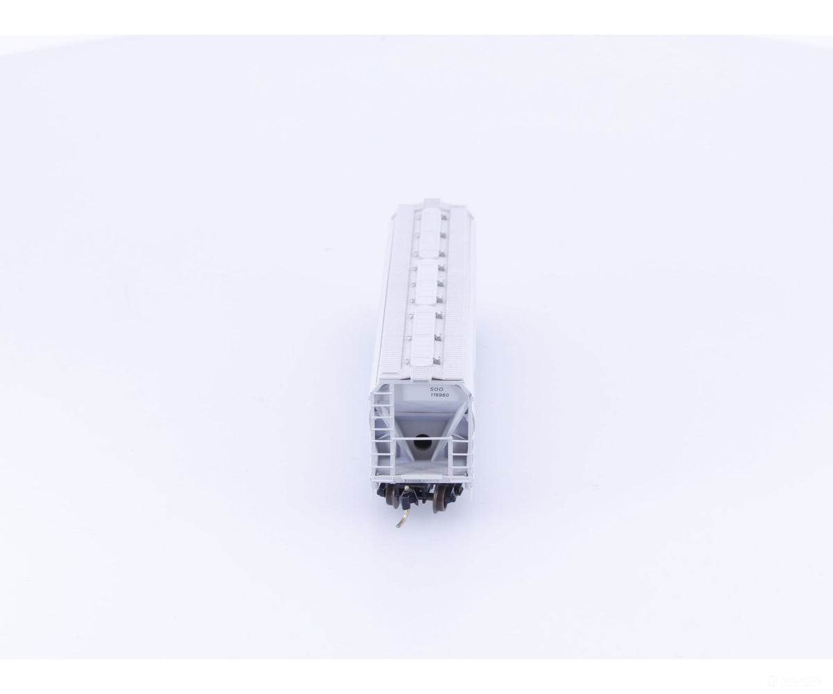 Micro Trains 94090 N 3 Bay ACF Covered Hopper (SOO) Canadian Pacific (CP) 116960 - Freight Cars