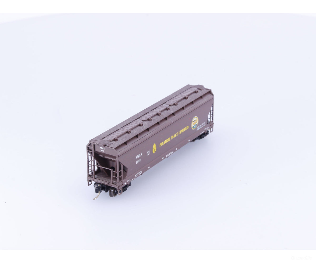 Micro Trains 94130 N 3 Bay Covered Hopper Car Prairie Malt (PMLX) 1011 - Freight Cars