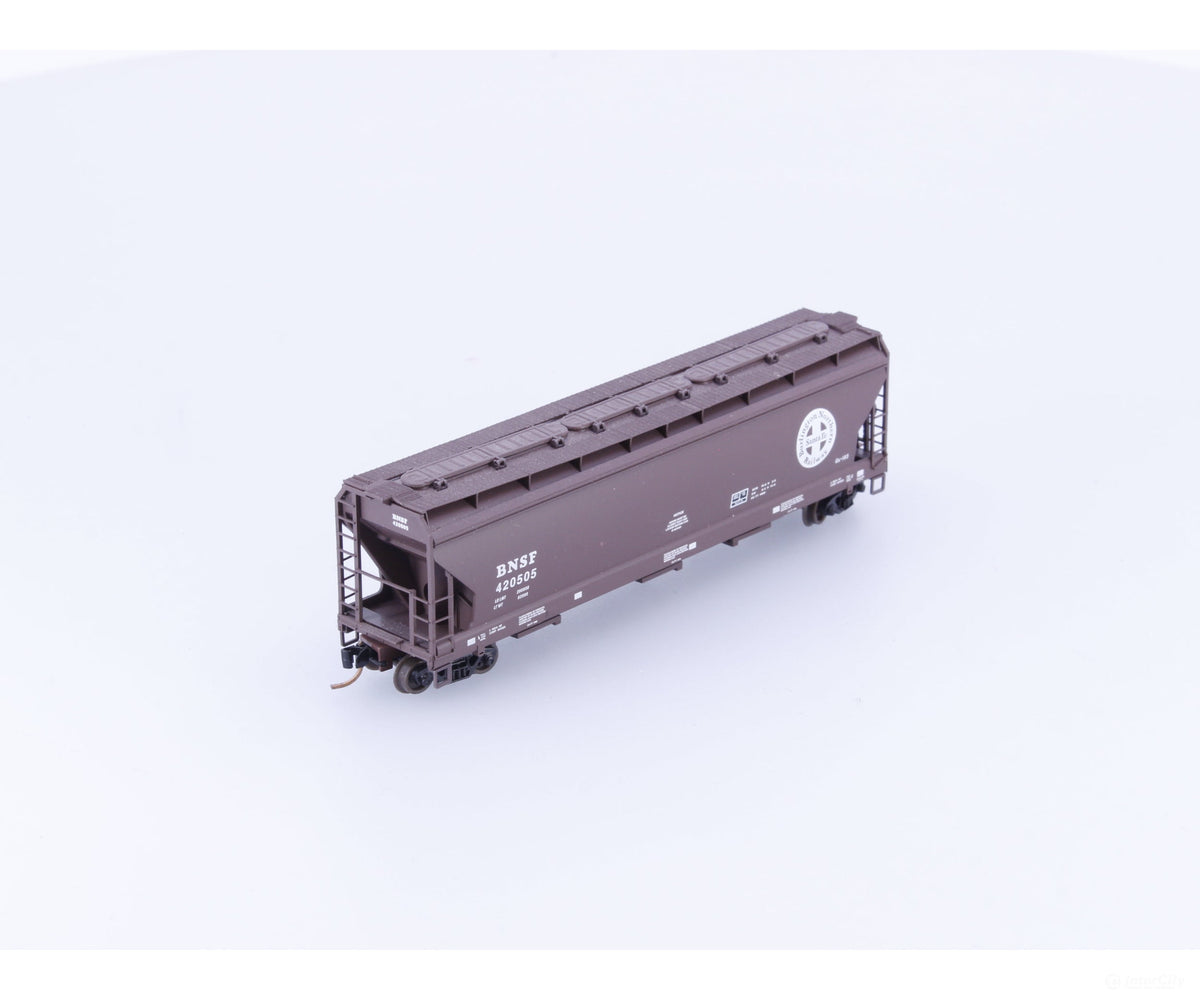 Micro Trains 94180 N 3 Bay ACF Covered Hopper #2 Burlington Northern Santa Fe (BNSF) 420505 - Freight Cars