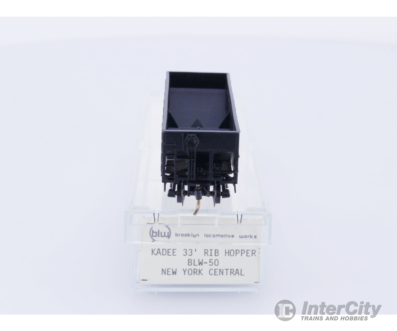 Micro Trains BLW-50 N 33’ Rib Hopper New York Central (NYC) 823875 Freight Cars