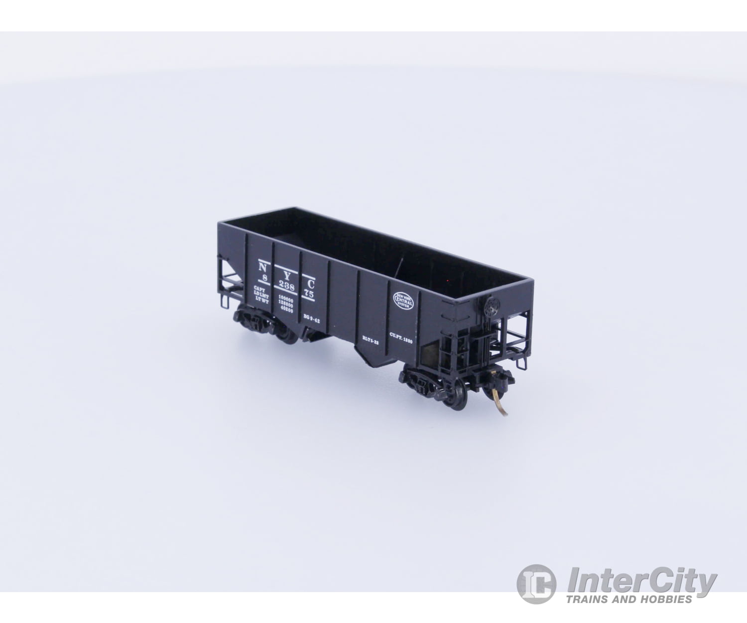 Micro Trains BLW-50 N 33’ Rib Hopper New York Central (NYC) 823875 Freight Cars