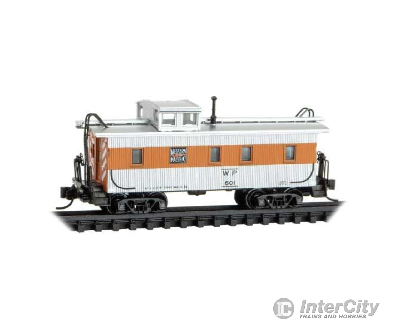 Micro Trains Line N 5100221 34’ Wood-Sheathed Caboose With Straight Cupola - Western Pacific #601