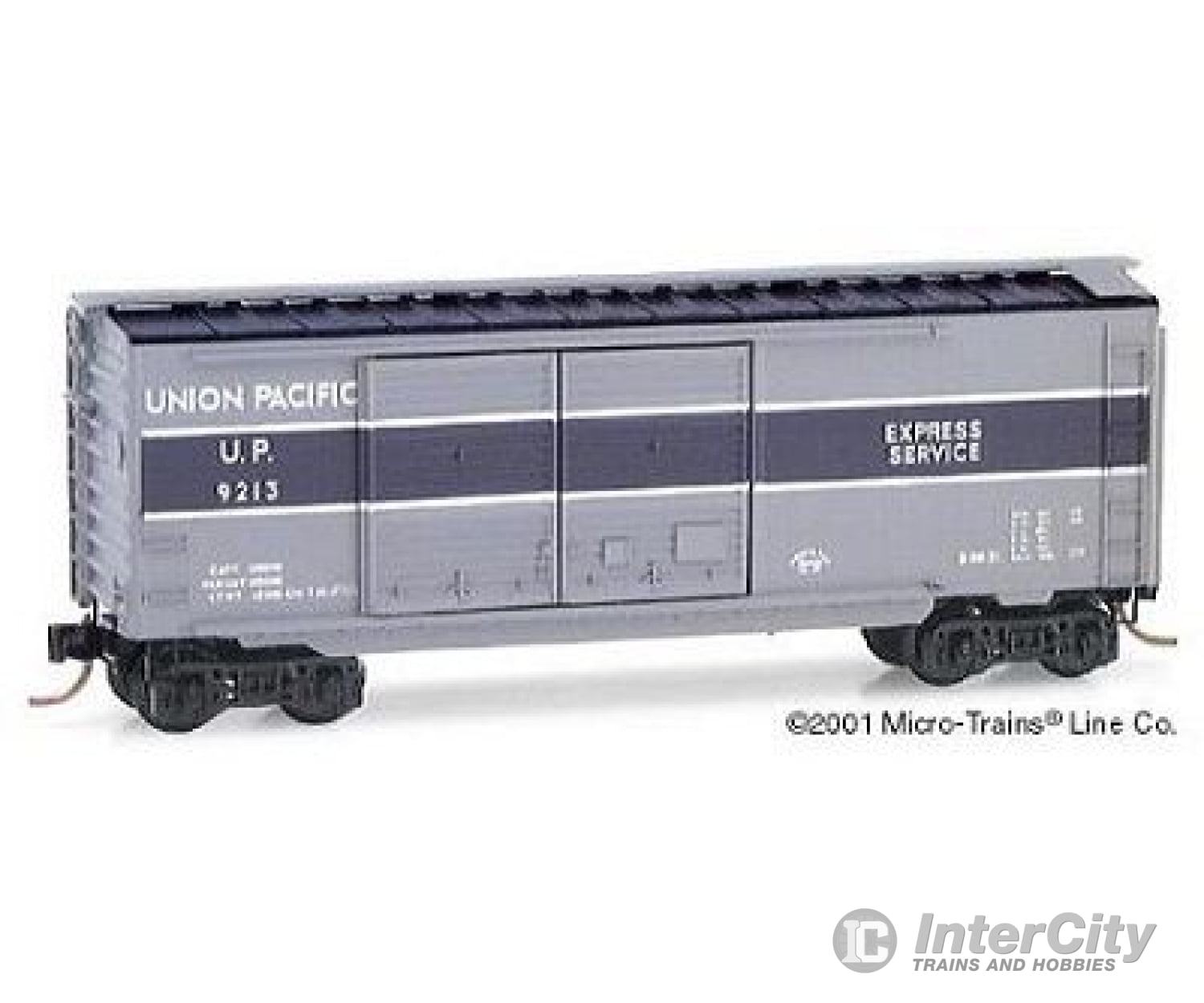 Micro Trains N 23270 40 Standard Boxcar Double Doors -- Union Pacific #9213 (Light Gray W/Dark White