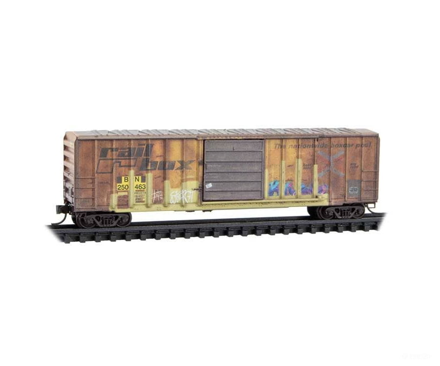 Micro Trains N 25144019 50’ Rib-Side Single-Door Boxcar No Roofwalk - Burlington Northern #250463 (Ex-Railbox Weathered